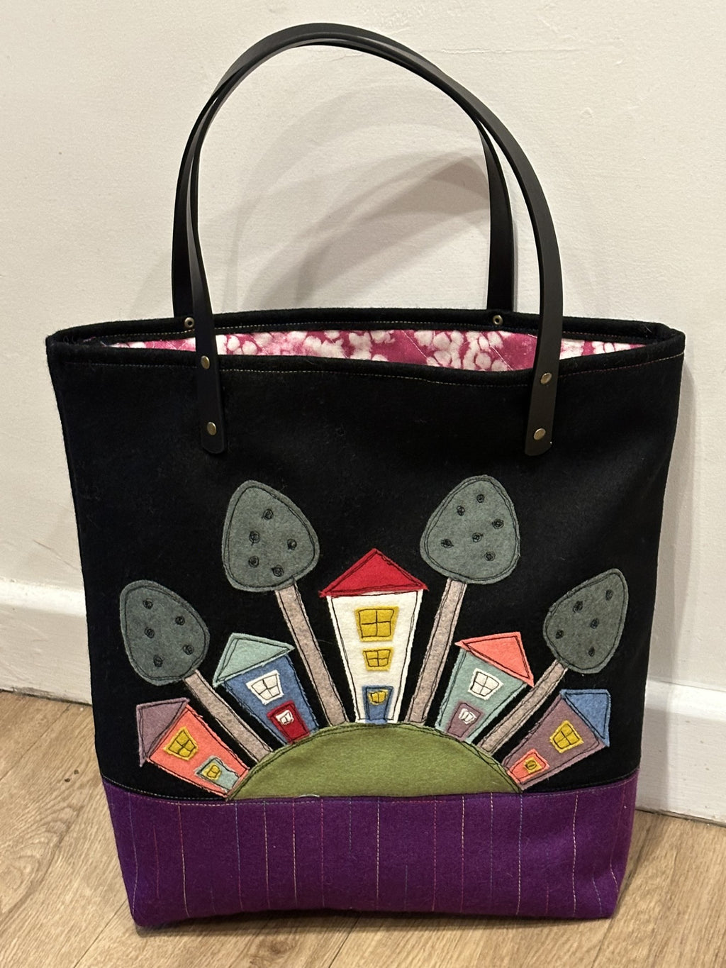 Wool Applique Tote Bag instructions with 7 sets of Applique Templates - Digital Download