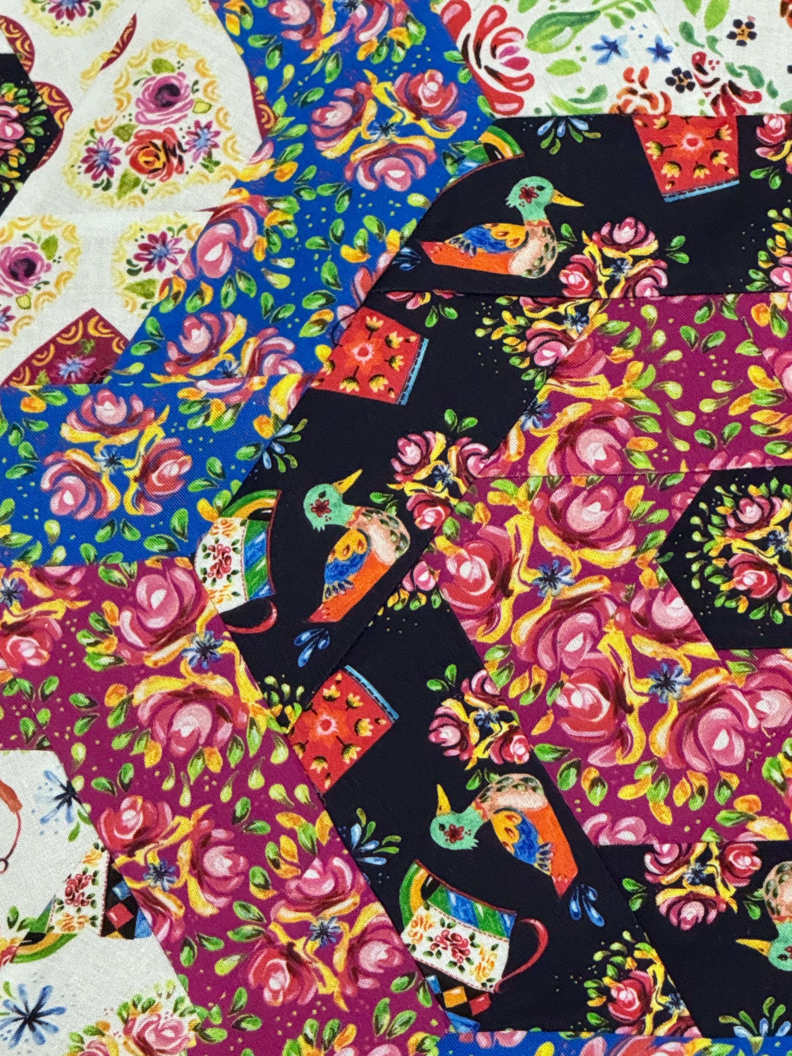Wrap Around Hexies Lap Quilt - Digital Download
