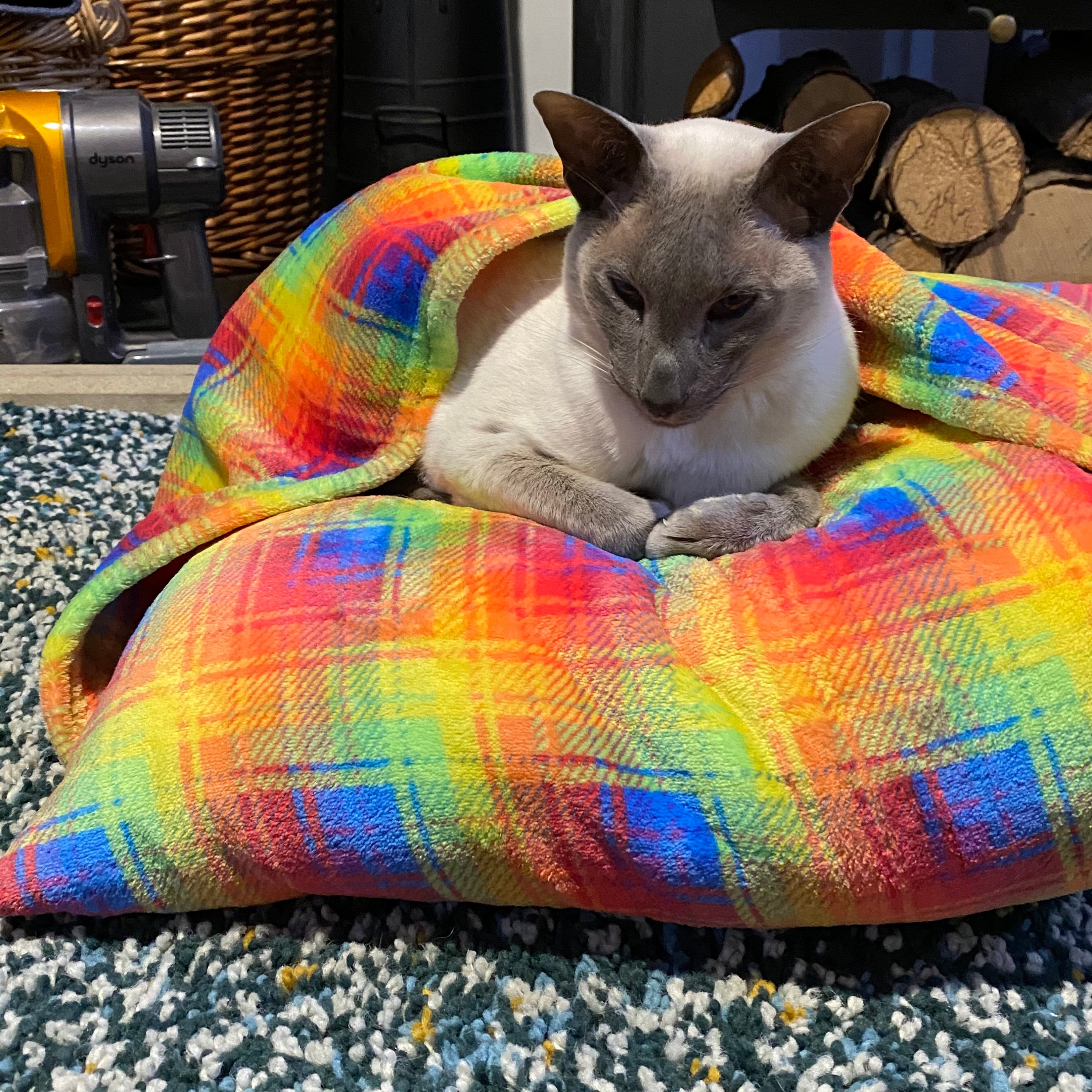 Snuggle Pet Bed Sewing Pattern - Digital Download