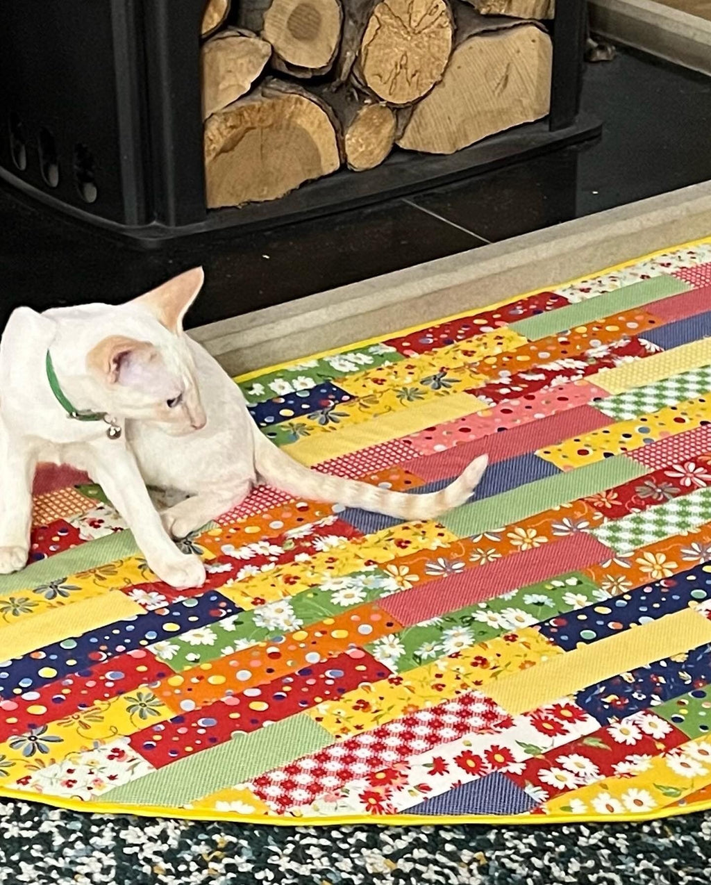 Relisted - Fabric Strip Rugs created using 4 Techniques: 2 Quilt as you go, Wrapped Rope and Folded Fabric - Digital Download