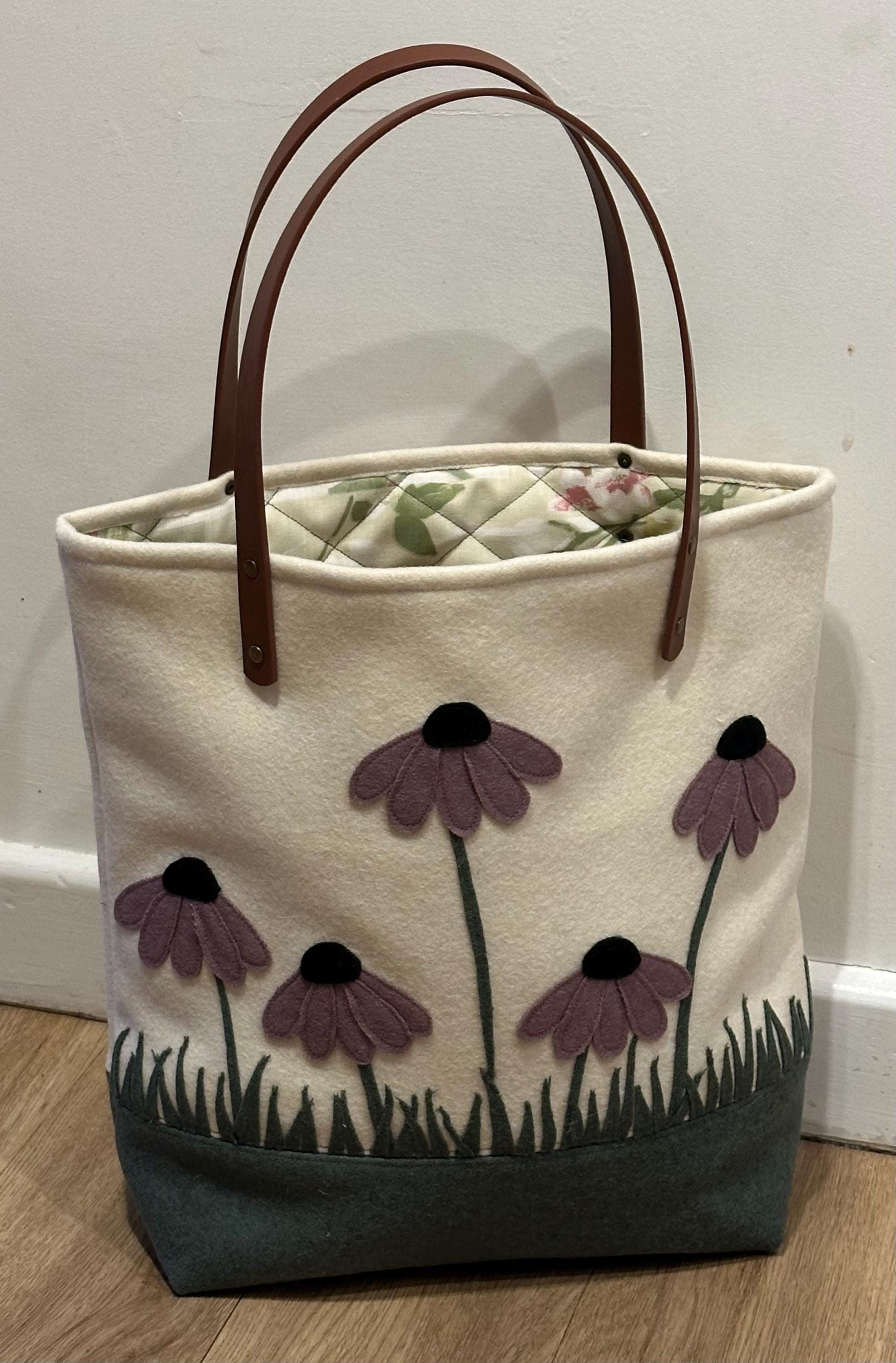 Wool Applique Tote Bag instructions with 7 sets of Applique Templates - Digital Download