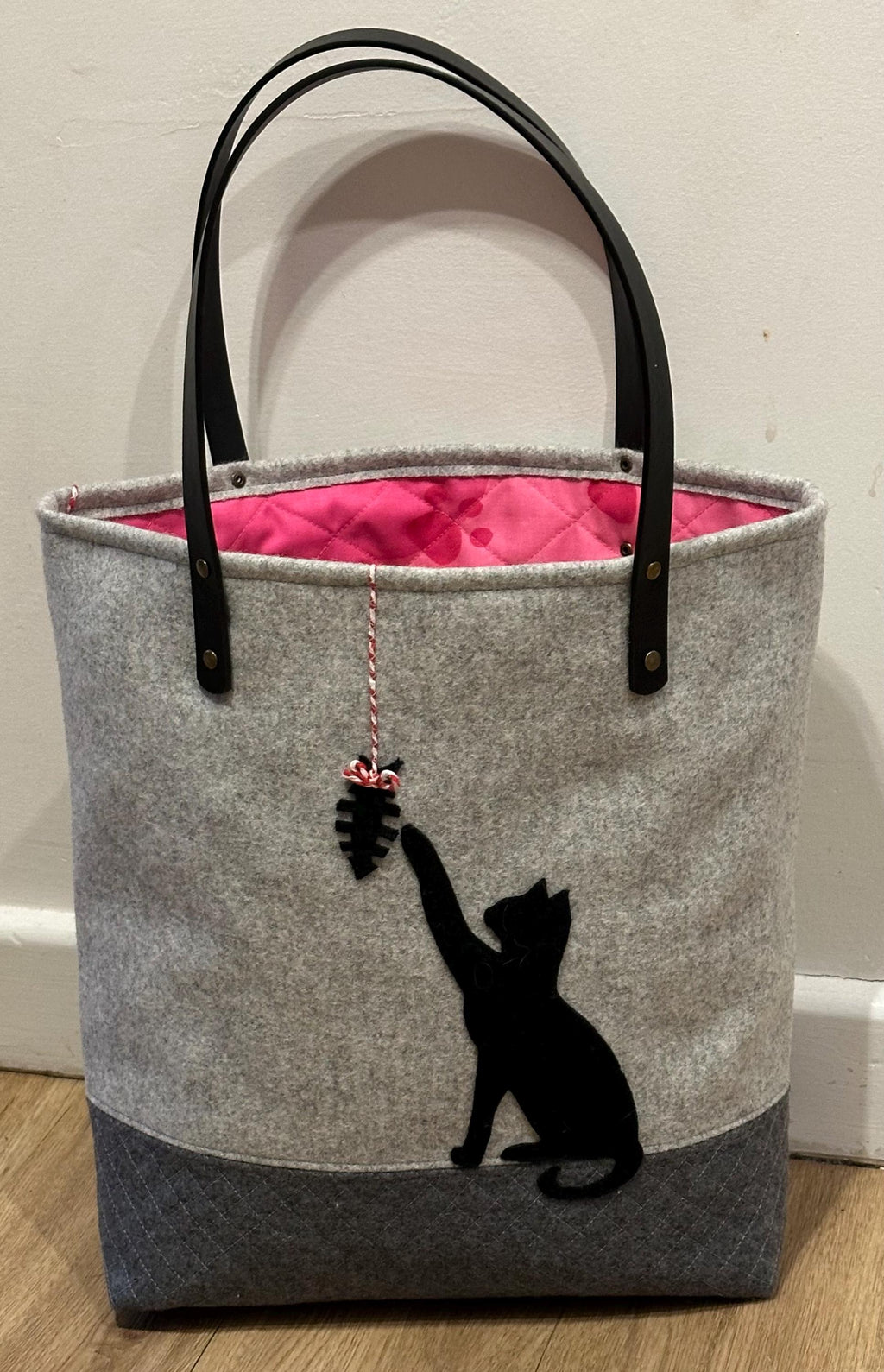 Wool Applique Tote Bag instructions with 7 sets of Applique Templates - Digital Download